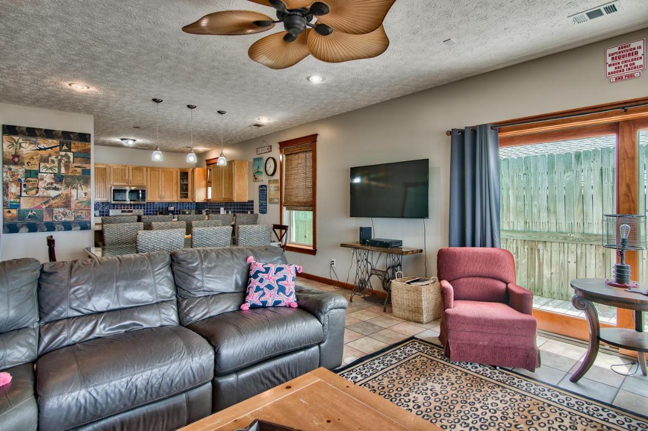 Beachcomber - Beachfront With Pool And Hot Tub - On The Beach! * Panama City Beach